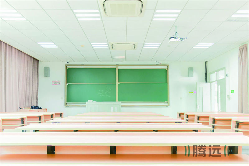 国家行政学院 玻纤暗插板.jpg 国家行政学院 玻纤暗插板.jpg